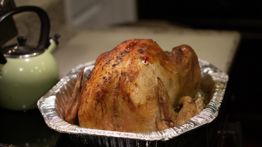 turkey, thanksgiving, cook-4249165.jpg